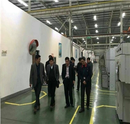 迪乐堡密封固化地坪工程客户考察